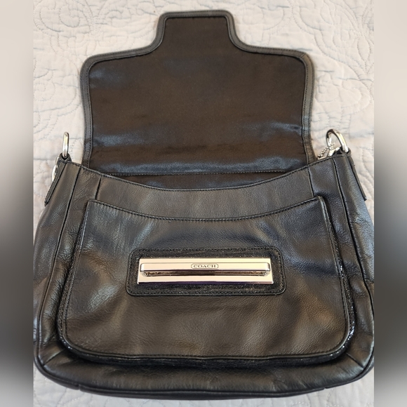 COACH Taylor Leather Flap Shoulder Purse - Picture 9 of 11